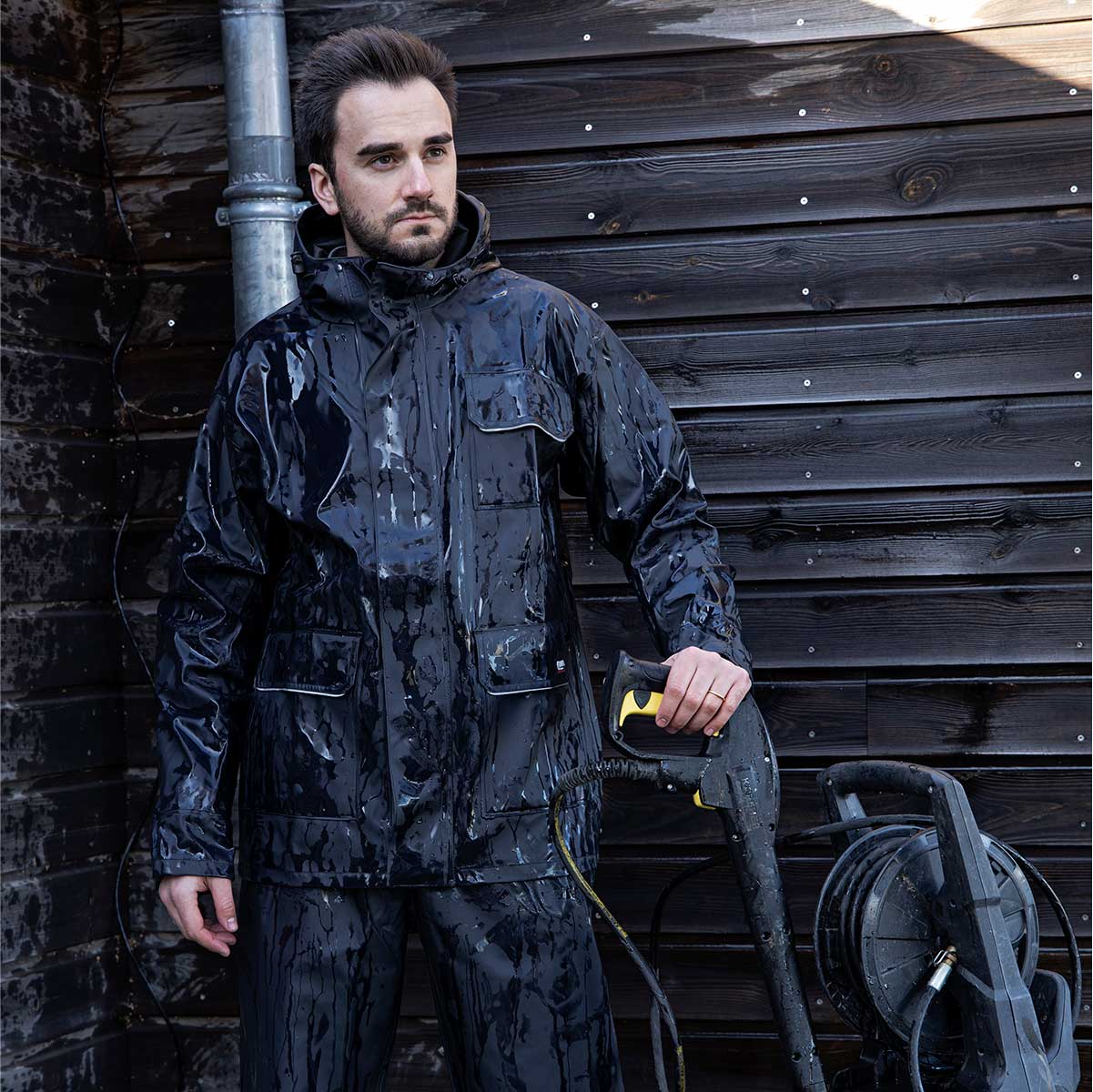 Veste de pluie Hugo Strong Orage (#2055), imperméable et coupe-vent, conçue pour le travail extérieur. Protection 5000 mm, durable et confortable.