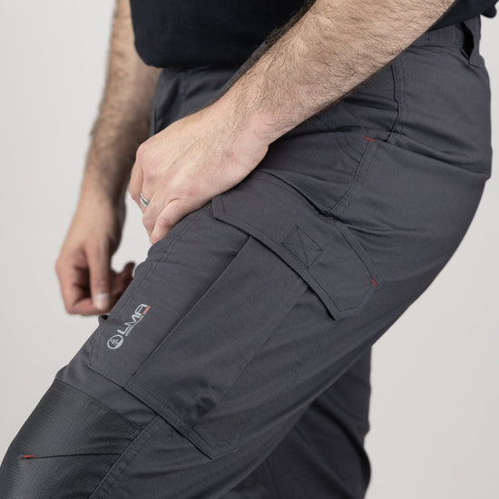 Poche porte-mètre et poche dos plaquée pantalon de travail TERRESTRE Hugo Strong