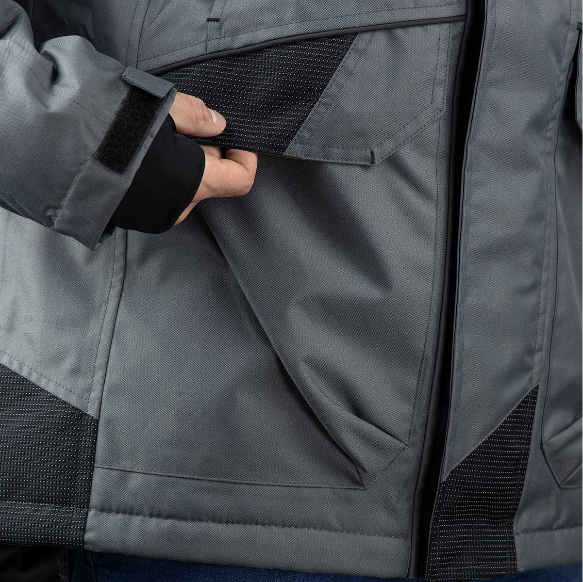 Manteau parka matelassé Hugo Strong Volga #2292, imperméable et chaud, conçu pour le travail extérieur. Résistance Oxford 500D et confort durable.