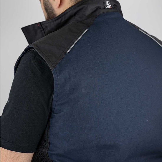 Veste sans manches Hugo Strong Pléiade #5098, renforcée et durable, idéale pour le travail extérieur. Liberté de mouvement et protection fiable.