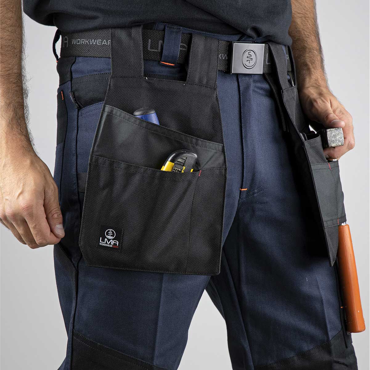 Poches flottantes Hugo Strong Mobile #99149, amovibles et résistantes, parfaites pour le travail en atelier ou sur chantier. Rangement pratique garanti.